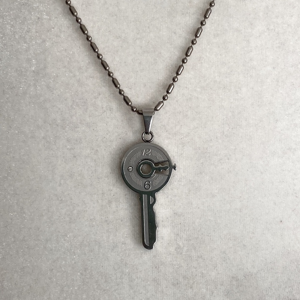 Steampunk Key Clockwork Necklace Silver Pendant Modern Art